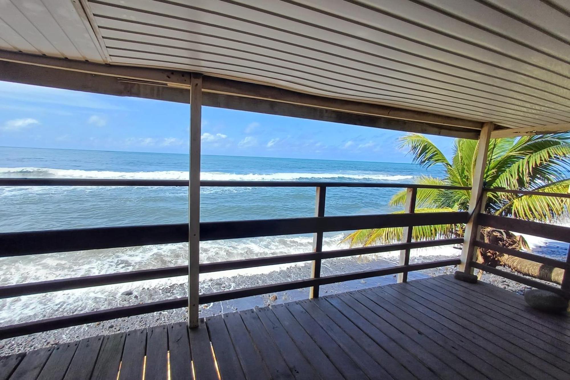 Fare Ahonu Beach House Mahina Exterior photo