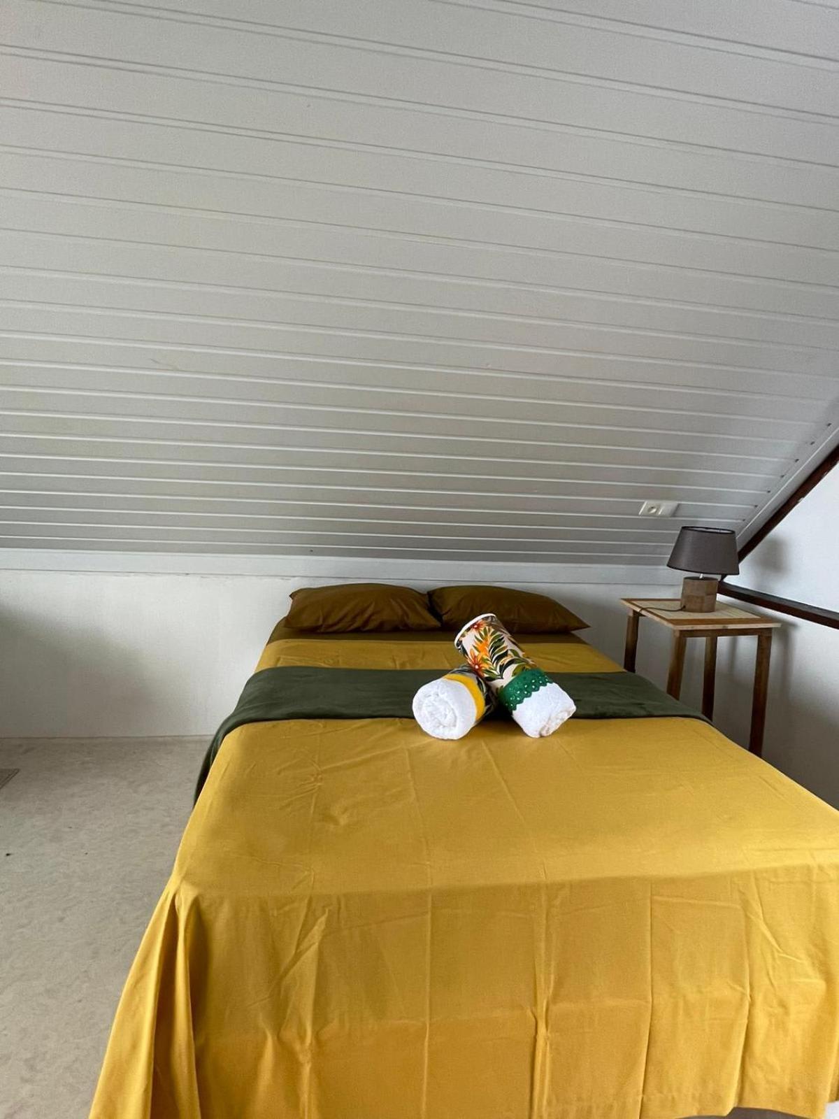 Fare Ahonu Beach House Mahina Exterior photo